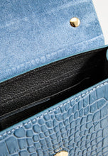 Load image into Gallery viewer, Cartera Lily Croco