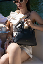Load image into Gallery viewer, Cartera Mini Luna