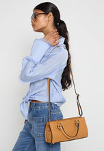 Load image into Gallery viewer, Cartera Alexine
