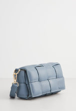 Load image into Gallery viewer, Cartera Atta
