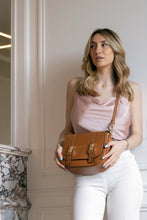Load image into Gallery viewer, Cartera Ruth
