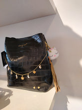 Load image into Gallery viewer, Charm tipo cadena para cartera
