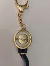 Load image into Gallery viewer, Charm de marca para cartera
